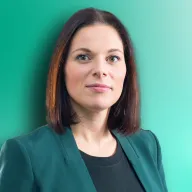 Mrs. Stefanie Hammer