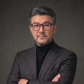 Dr. Yoon SU